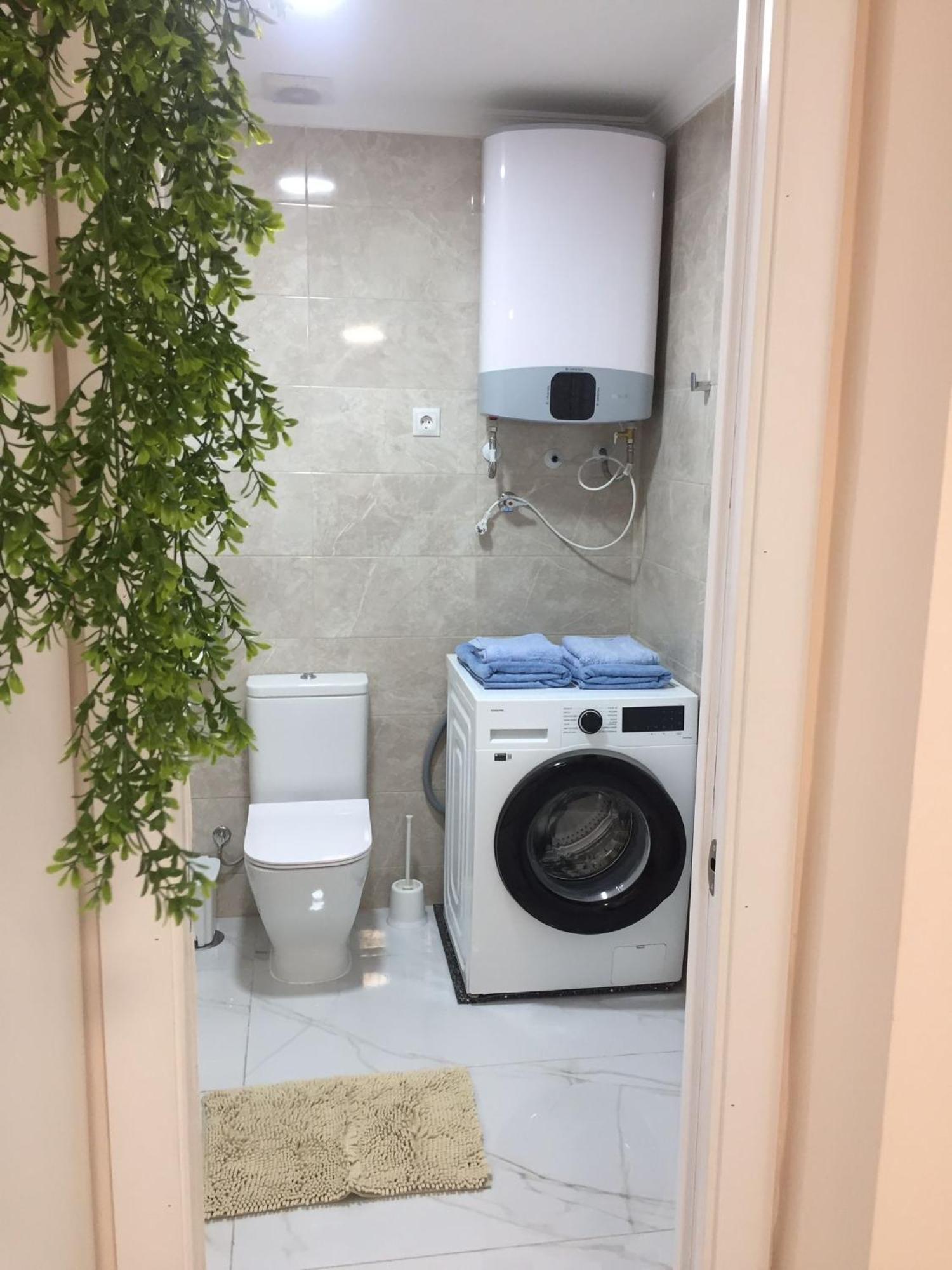 Apartamento Studio In The Centre Near The Beach Torremolinos Exterior foto